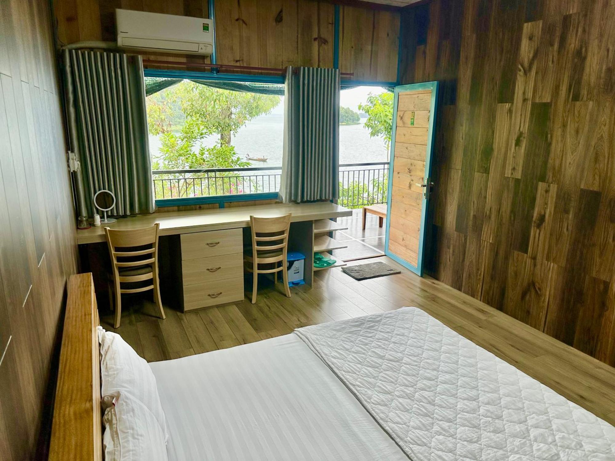 Ben Ho Homestay Xa Gia Tan 외부 사진